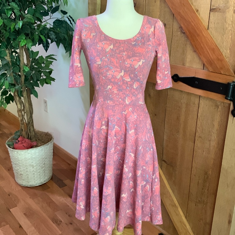 Woman’s LULAROE Midi Dress Round neck Short sleeve S Size Small Pastel Pink Blue